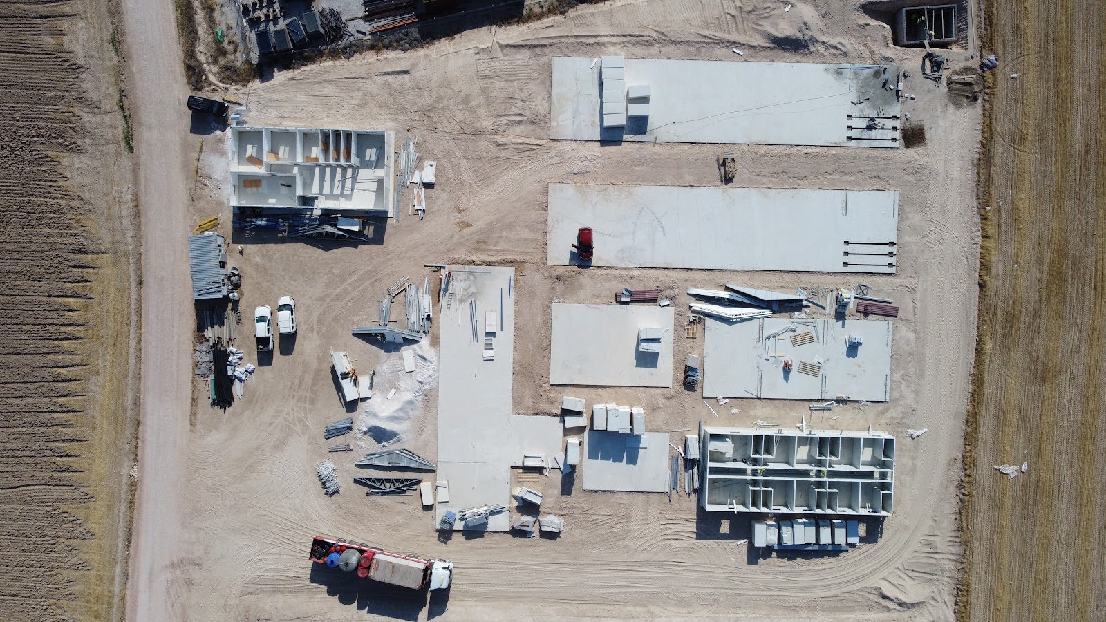 Doğalgaz sahası 2.500 m² prefabrik endüstriyel tesis prefabrik hafif çelik proje - Preskon
