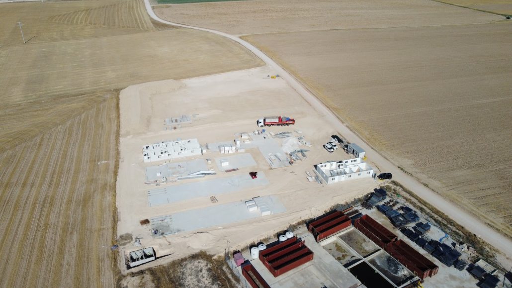 Doğalgaz sahası 2.500 m² prefabrik endüstriyel tesis prefabrik hafif çelik proje - Preskon